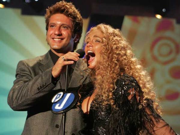 Niurka y el productor Osorio planeaban casarse en el 2004 cuando de repente ella anunció que tenía una relación en secreto con Larios.
