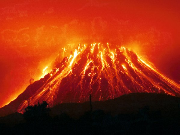 Los montes Soufriere, con su volcán, en la isla de Montserrat.