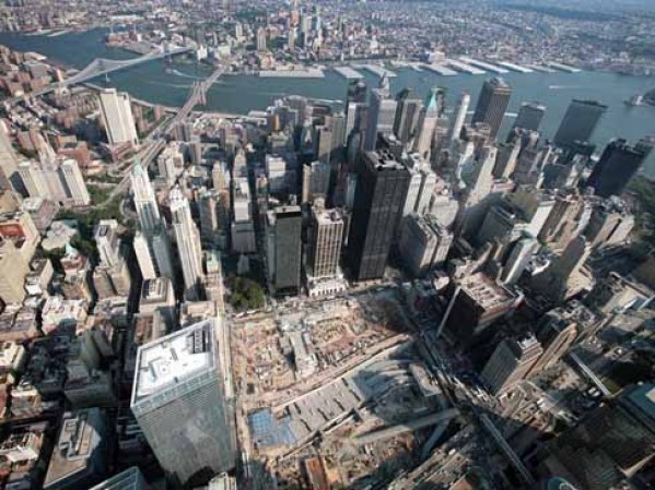 Según el último reporte revelado por la Autoridad Portuaria de Nueva York y Nueva Jersey, el costo de los nuevos edificios será alrededor de 4 "billones" de dólares más de lo calculado.