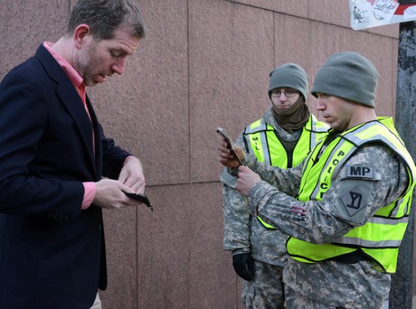 La policía de Boston fue asistida por otros cuepos policiales y por la Guardia Nacional de Masachusets.
