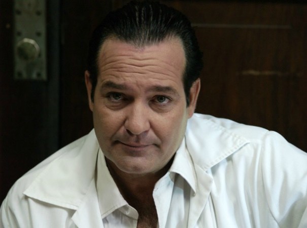 Este actor cubano próximo a los 49 años saltó a la fama con “Fresa y chocolate” y ha sido dirigido por Steven Soderbergh. Jorge Perugorría Rodríguez nació el 13 de agosto de 1965.