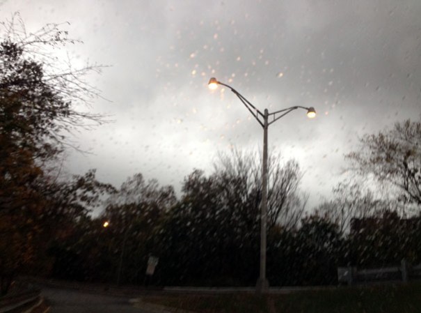 29 DE OCTUBRE, 2012: Estiman que al menos 9 estados serán afectados al noroeste de los EEUU. <br /><br />¡Haz clic aquí para mandar tus fotos de Sandy