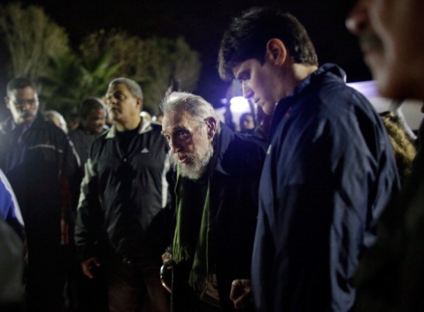 HAVANA, CUBA - JANUARY 08: Fidel Castro, Cuba's former President and revolutionary leader, makes a rare public appearance to attend the inauguration of an art gallery on January 8, 2014 in Havana, Cuba. Castro, who ceded power to his brother Raul Castro in 2008 after falling ill in 2006, has last been seen in public in February 2013 at a National Assembly meeting. The gallery Castro visited is run by Cuban artist Alexis Leyva, aka Kcho. (Photo by Sven Creutzmann/Mambo Photo/Getty Images)