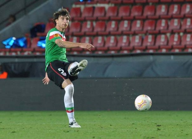El venezolano Fernando Amorebieta del Fulham.