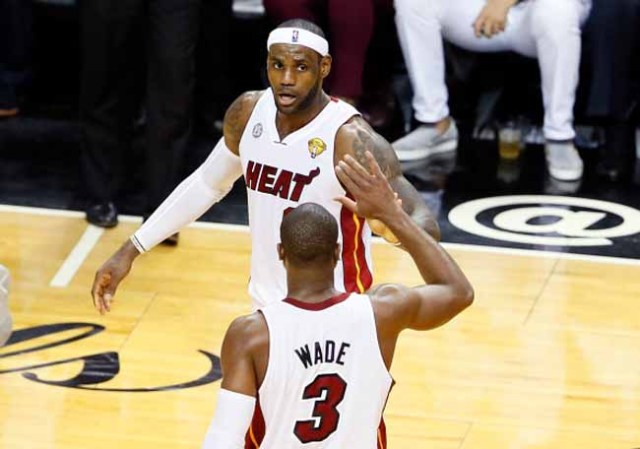 Y ahora disfrute otros grandes momentos de una noche mágicamente HEAT.