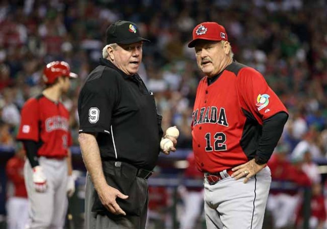 México perdió por paliza de 10-3 ante Canadá y quedó eliminado.