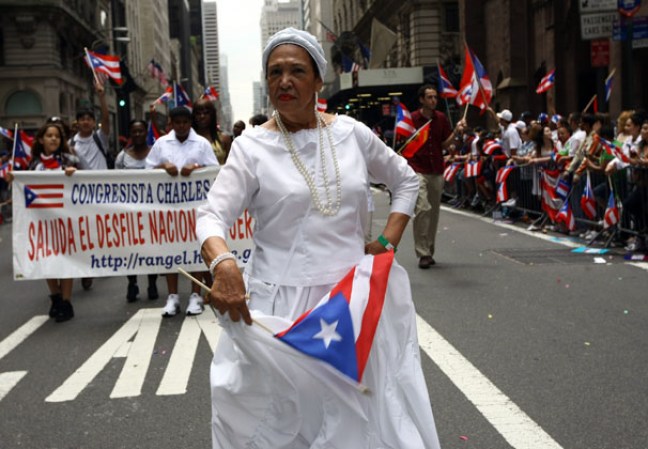 Varias celebridades acuden anualmente al desfile.