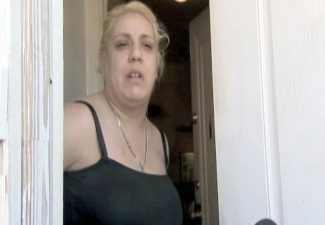 Para sorpresa de muchos, la esposa defendió a su marido.