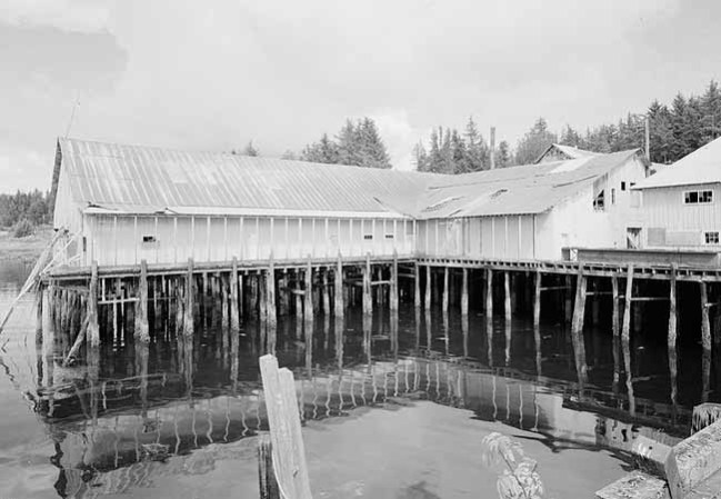 Kake Cannery, previamente una industria de enlatados, se encuentra el Kake, Alaska, y su deterioro es su mayor amenaza. Algunos edificios cercanos se han derrumbado recientemente, por lo cual Kake Cannery necesita intervención inmediata para ser salvado.