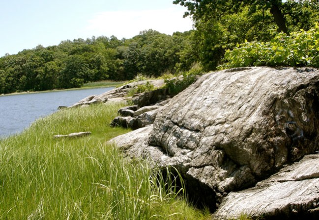 Pelham Bay Park: Está ubicado el noreste de Nueva York, y se extiende desde el Bronx hasta Westchester. Con 2,772 acres, es el parque más grande de Nueva York.