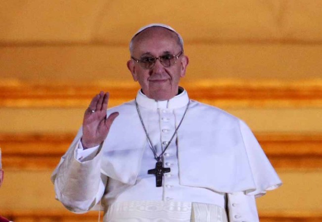 La docencia desempeñó un papel muy importante en la biografía del cardenal Bergoglio, ya que impartió lecciones en multitud de colegios, seminarios y facultades.