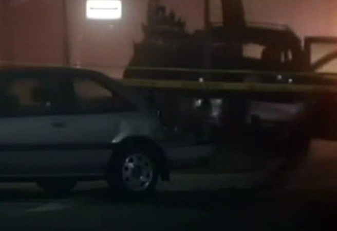 Herman estrelló su camioneta SUV contra varios autos.