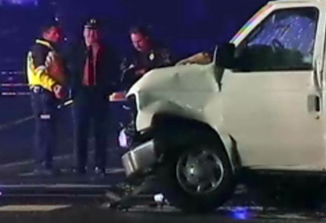 30 DE ENERO, 2012: Varios tuvieron que ser tratados de emergencia tras un impactante accidente NJ.