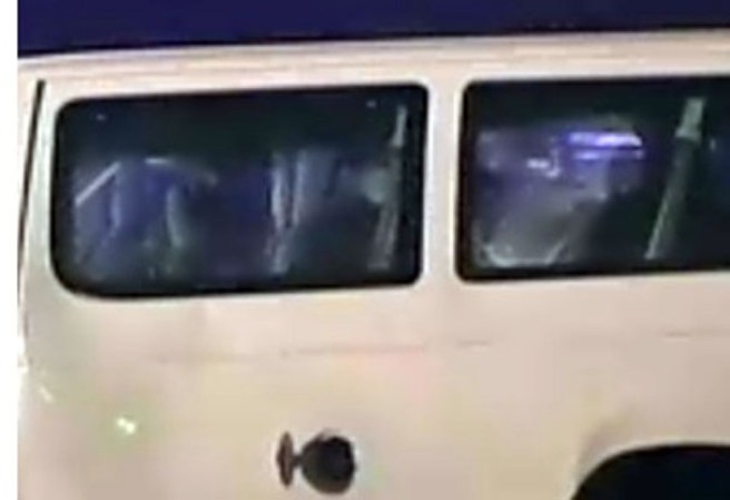 Los pasajeros a bordo de la van eran contratistas asociados con la compañía de alquiler de autos Enterprise.