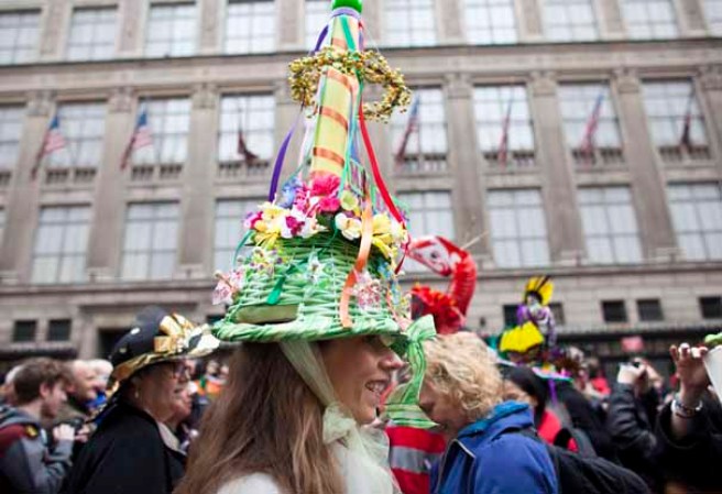 Imágenes del desfile del Día de Pascuas, celebrado anualmente en la ciudad de Nueva York, en la Quinta Avenida de Manhattan.