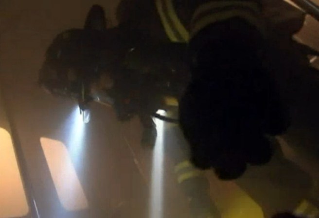 Los muñecos son luego rescatados aplicando técnicas de rescate.