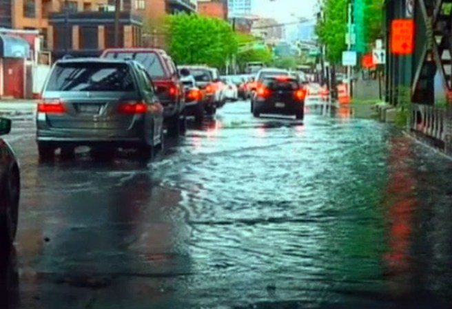 Varios sectores de Nueva York y Nueva Jersey quedan inundados de agua tras ser azotados por lluvias torrenciales.