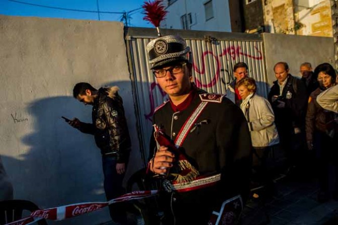 Las procesiones se echan a las calles para recordar la crucifixión de Jesús.