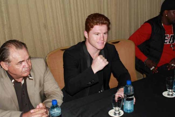 Saúl El Canelo Alvarez enfrentará a Floyd Mayweather el 14 de septiembre en Las Vegas. Un combate a muerte en lo que es el rival más difícil en la carrera del mexicano. Una pelea de invictos.