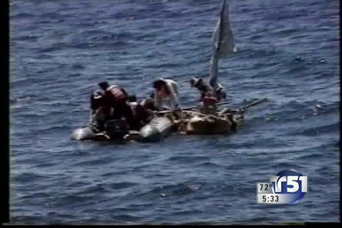 13 DE AGOSTO, 1994: Castro, usando de argumento varios casos de secuestros ejecutados por gente que quieren abandonar la isla, anuncia que se retiraran los guardas fronterizos de las costas cubanas.