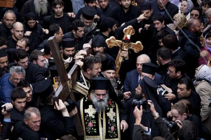 Miles de cristianos de todo el mundo viajan a esta Jerusalén para el Viernes Santo.
