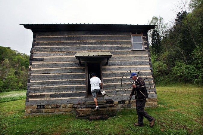 La Appalachia ocupa zonas de varios estados: Pensilvania, Ohio, West Virginia, Kentucky, Virginia, Tenesí, Carolina del Norte, Carolina del Sur, Georgia, Alabama y Misisipi.