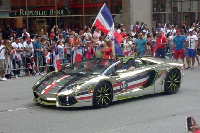 11 DE AGOSTO, 2014: He aquí un resumen del recorrido del Desfile Dominicano 2014 a lo largo de la Sexta Avenida en Nueva York.