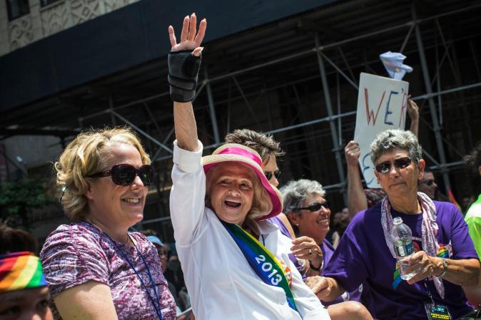 Miles de manifestantes se dieron cita a Nueva York, para celebrar el Desfile del Orgullo Gay, que se celebra todos los años la lujosa Quinta Avenida de Manhattan.