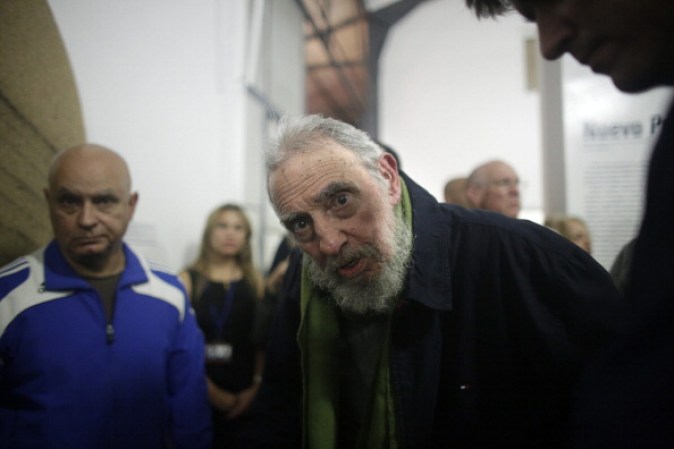 HAVANA, CUBA - JANUARY 08: Fidel Castro, Cuba's former President and revolutionary leader, looks at the camera during a rare public appearance to attend the inauguration of an art gallery on January 8, 2014 in Havana, Cuba. Castro, who ceded power to his brother Raul Castro in 2008 after falling ill in 2006, has last been seen in public in February 2013 at a National Assembly meeting. The gallery Castro visited is run by Cuban artist Alexis Leyva, aka Kcho. (Photo by Sven Creutzmann/Mambo Photo/Getty Images)