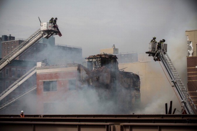 Residentes del área también se quejaron de un olor a gas antes de la explosión.