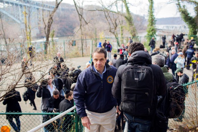 De momento no van a divulgar las identidades de las víctimas hasta notificar a sus familiares, según Cuomo.