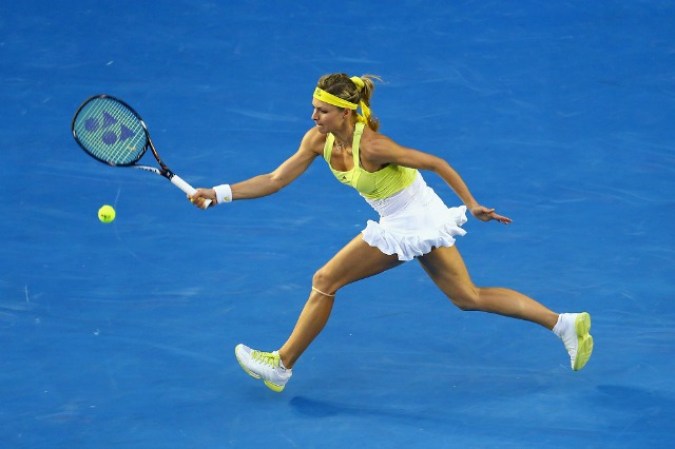 María Kirilenko es una tenista nacida en Moscú, Rusia, y está considerada como una de las más lindas del circuito.
