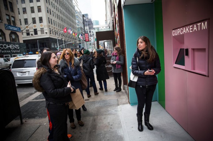 Nueva York estrena su primer cajero automático de los aclamados "cupcakes" en el Upper East Side de Manhattan.