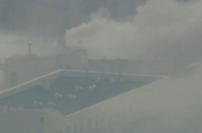 Las autoridades reportan el colapso de un edificio tras una fuerte explosión en Manhattan.