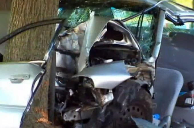 30 DE SEPTIEMBRE, 2013: Una joven de 27 años y un bebé de 4 perdieron la vida tras un accidente vehicular en Long Island.