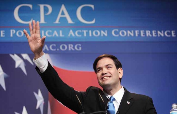 Marco Antonio Rubio es un político estadounidense del Partido Republicano. Rubio fue miembro de la Cámara de Representantes de la Florida y en las elecciones de 2010 ganó el puesto en el Senado de los Estados Unidos por el estado de Florida, convirtiéndose en el primer senador de origen cubano de la historia.