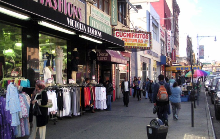East Harlem también conocido como "Spanish Harlem" ("Harlem español") y "El Barrio", es un vecindario en el este de Harlem. Desde los años 50 predominan los descendientes de puertorriqueños, a veces llamados Nuyoricans.