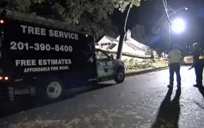 La alerta de tornado cumple las amenazas emitidas por las autoridades en varias zonas del área tri-estatal.