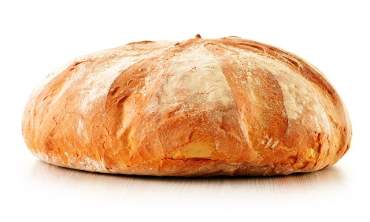 Pan.<br />Todos sabemos que el pan es un carbohidrato que nos hace subir de peso, pero, ¿sabías que contiene azúcar? En dos rebanadas, puedes encontrar hasta cuatro 4 gramos, aunque sea integral.