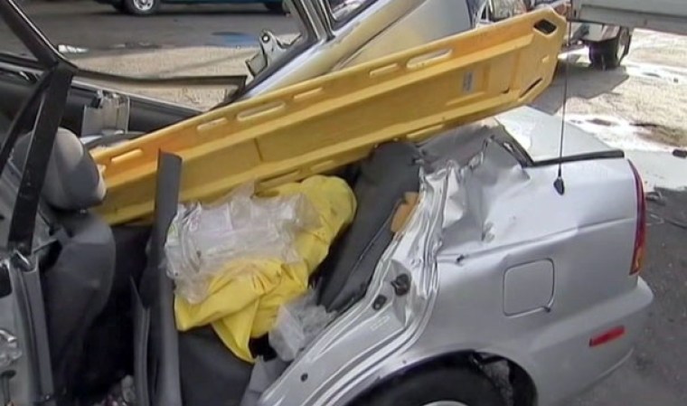 Dos personas perdieron la vida este fin de semana en un aparatoso accidente en Paterson, Nueva Jersey.