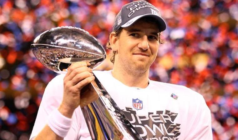 Eli Manning, como sucedió en la XLII Super Bowl disputada en Glendale (Arizona) fue el verdugo de los Patriots.
