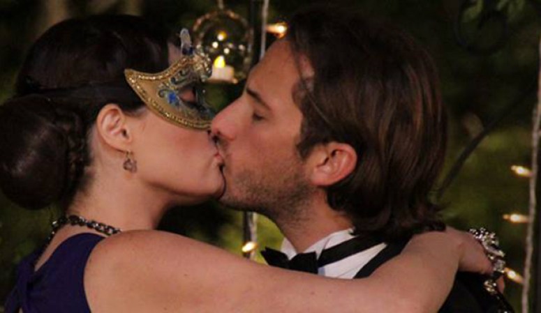 Ante todo, “La impostora" es una historia de amor.