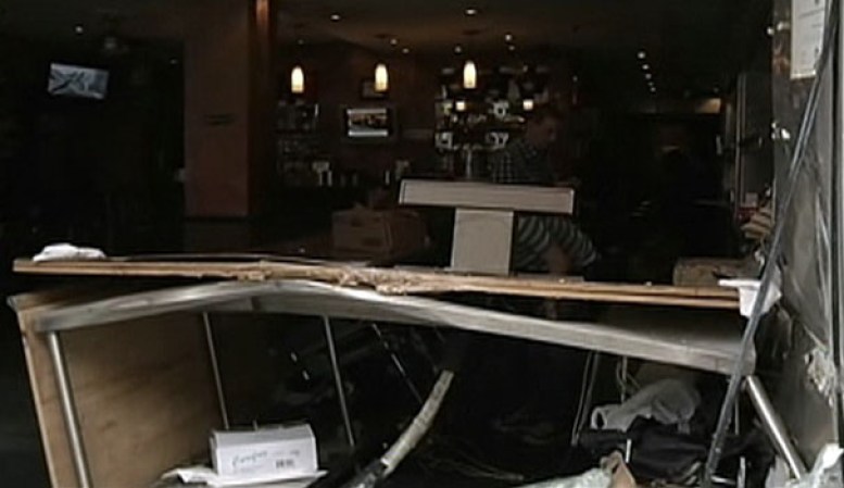 En esta foto se ve como quedó el restaurante impactado.