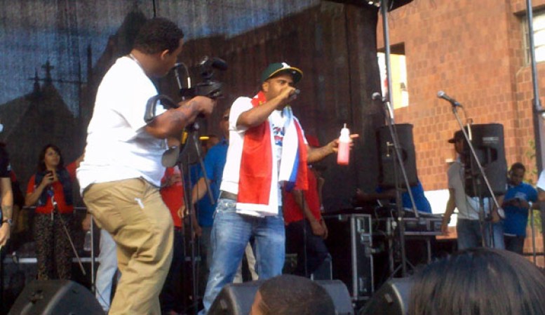 La comunidad dominicana se unió en Nueva Jersey para celebrar por todo lo alto el gran Desfile Dominicano de Paterson 2013.