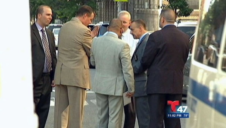 Las autoridades aún no han otorgado cargos al menor, debido ha que están investigando si el acoso escolar "bullying" lo llevó a cometer el sangriento crimen.