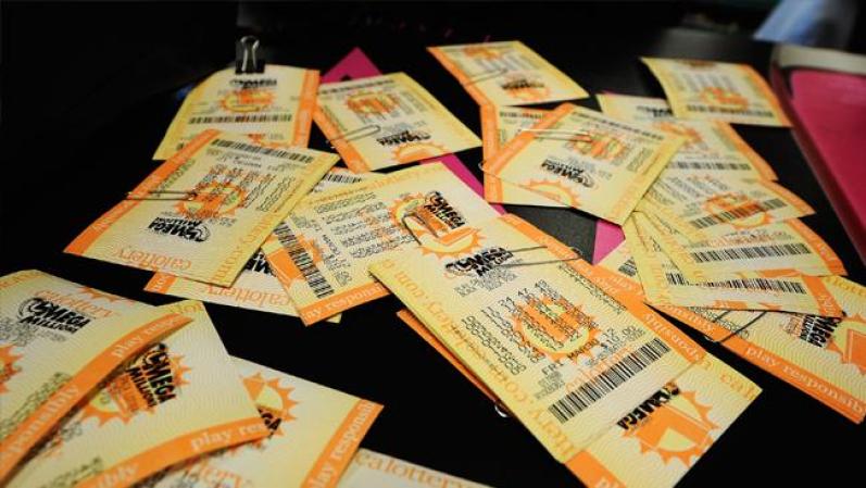 El sorteo se realiza el viernes a las 11pm hora del este.