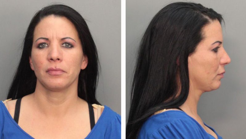 Llisel Saumell fue arrestada el 3/13/13 acusada de : <br /> DISORDERLY CONDUCT/BREACH OF THE PEACE
