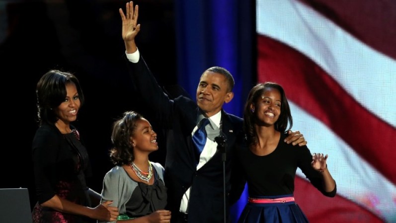 La familia Obama se quedará cuatro años más en la Casa Blanca.