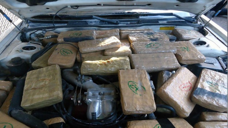 Este vehículo en Douglas, Arizona estaba cargado con 265 libras de marihuana.