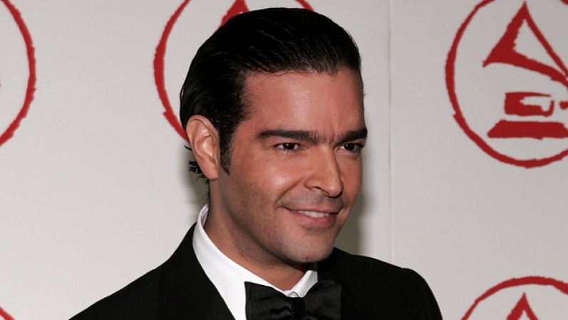 El cantante Pablo Montero espera su tercer retoño, esta vez con su esposa Carolina Van Wielink.